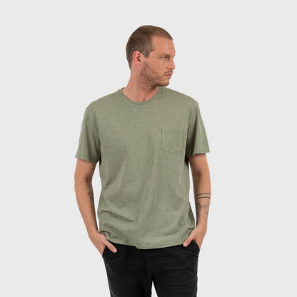 POLERA CON BOLSILLO ESSENTIAL BLACK BUBBA