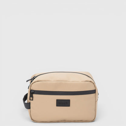 SOHO SAND TOILETRY BAG
