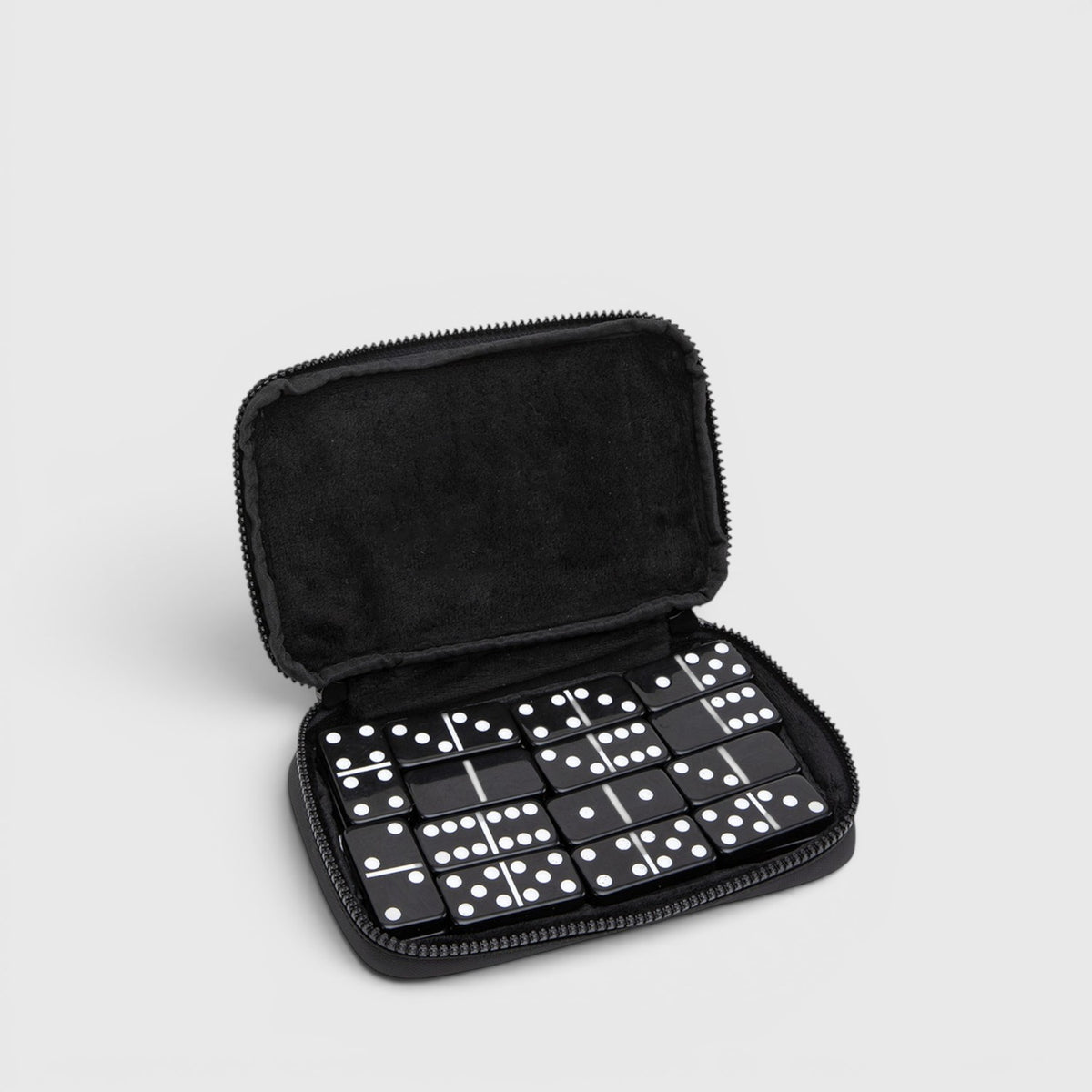 DOMINO SET BLACK