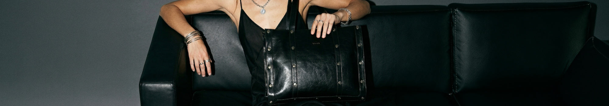 TOTE BAGS